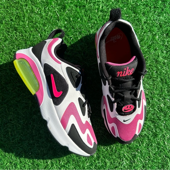 Nike Air Max 200 Black / Hyper Pink - Picture 7 of 11